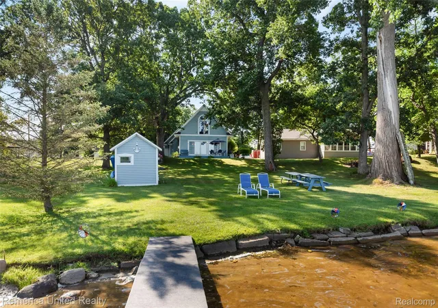 Photo 2 of Single family home for sale at 1491 Division Dr, Hartland, MI 48353 | MLS# 20261059289 | Listing updated on 2026-09-09
