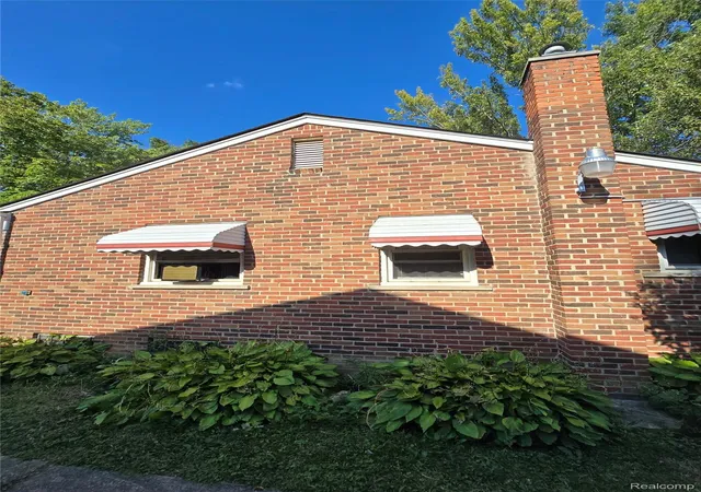 5th image of 29093 Emerson St, Inkster, MI 48141 | MLS# 20261059290