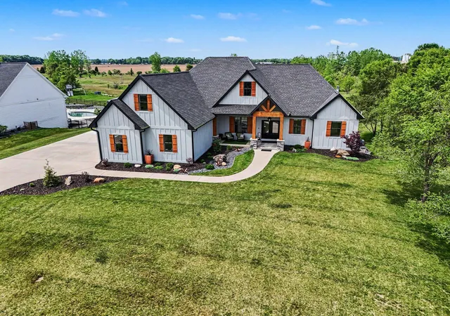 1st image of 14160 Cb Macdonald Wy, Vicksburg, MI 49097 | MLS# 66026039325