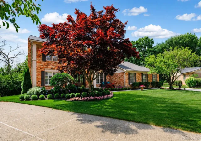 1st image of 3313 Salem Ct, Rochester Hills, MI 48306 | MLS# 20261059296