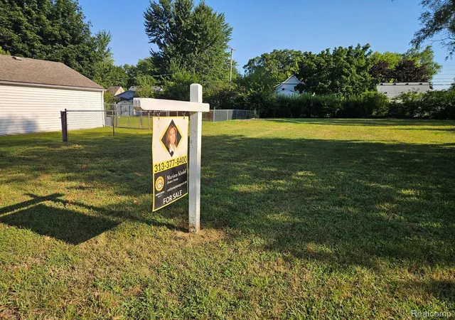 Photo 1 of Land for sale at 24622 Chicago St, Dearborn, MI 48124 | MLS# 20261059297 | Listing updated on 2026-08-04