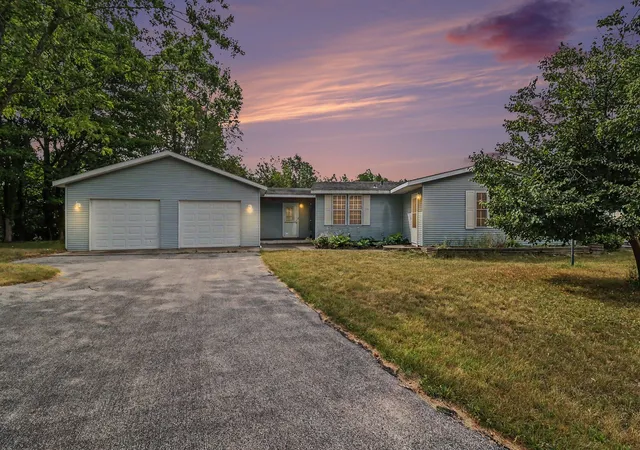 1st image of 6809 W Deer Rd, Mears, MI 49436 | MLS# 65026039330