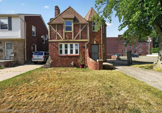 Photo 1 of Single family home for sale at 6420 London St, Detroit, MI 48221 | MLS# 20261059301 | Listing updated on 2026-09-12