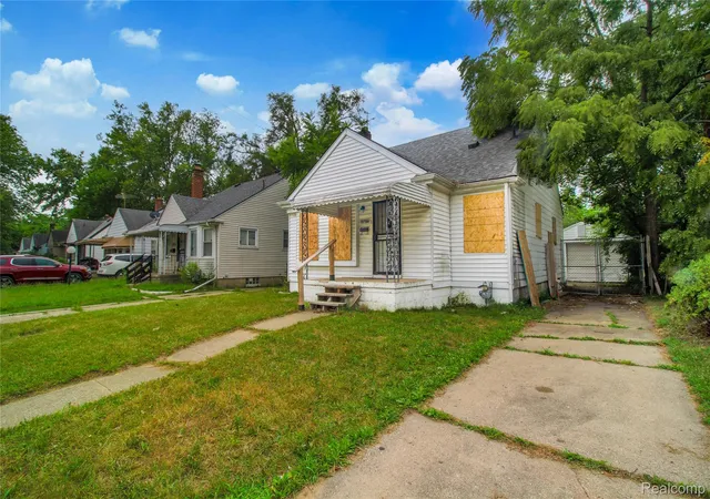 Photo 1 of Sale Pending at 18961 Pierson St, Detroit, MI 48219 | MLS# 20261059302 | Listing updated on 2026-09-10