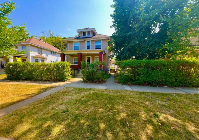 1st image of 1520 Quarry Ave Nw, Grand Rapids, MI 49504 | MLS# 65026039342