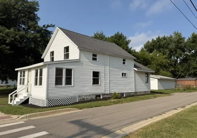 1st image of 335 S Pleasant St, Watervliet, MI 49098 | MLS# 69026039344