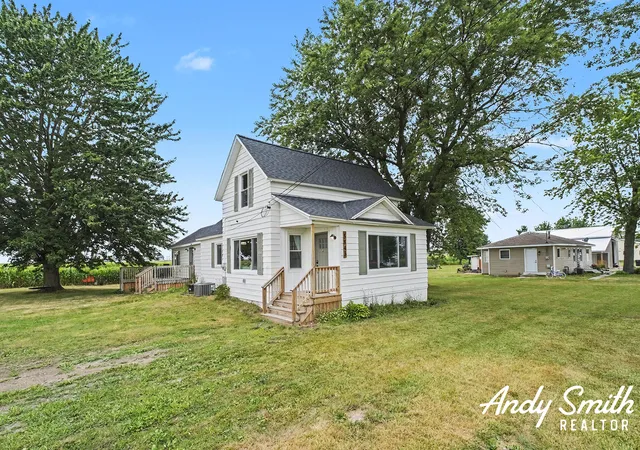 2nd image of 5843 120th Ave, Holland, MI 49424 | MLS# 65026039363