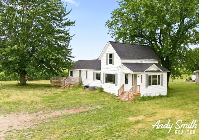 Photo 3 of Single family home for sale at 5843 120th Avenue, Holland, MI 49424 | MLS# 65026039363 | Listing updated on 2026-07-30
