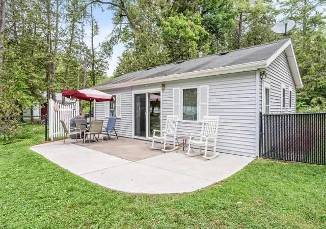 image of 5790 Birch Dr, Barryton, MI 49305 | MLS# 72026039361