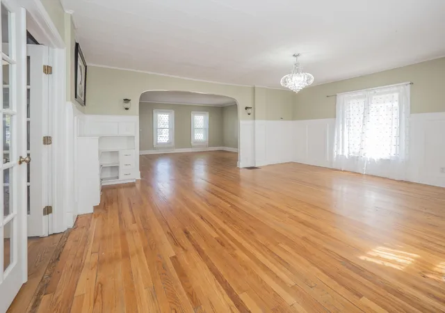 Photo 3 of Single family home for sale at 212 E Allegan St, Otsego, MI 49078 | MLS# 66026039367 | Listing updated on 2026-08-25