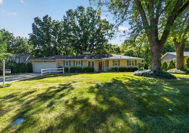 3rd image of 8047 Oak Hill Dr, Kalamazoo, MI 49009 | MLS# 66026039356