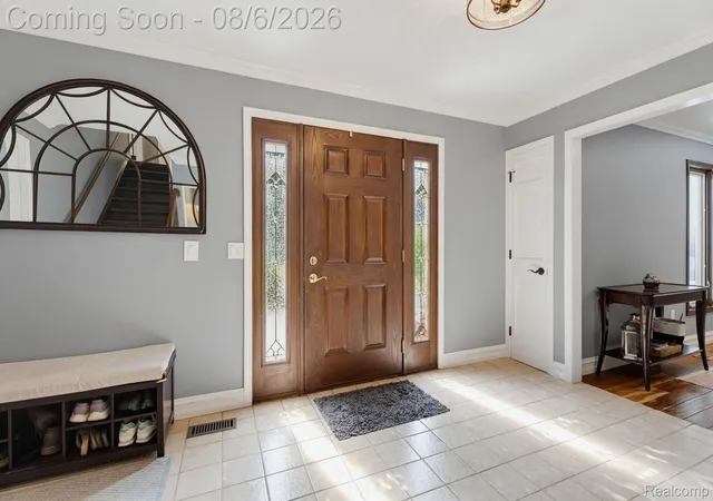 3rd image of 25352 Witherspoon St, Farmington Hills, MI 48335 | MLS# 20261059340