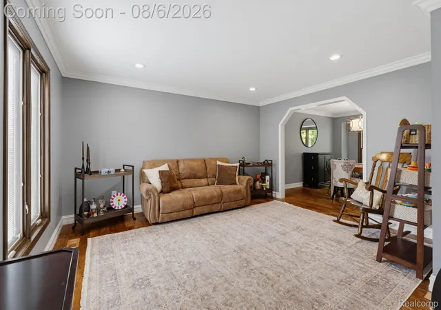5th image of 25352 Witherspoon St, Farmington Hills, MI 48335 | MLS# 20261059340