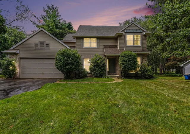 2nd image of 128 Pheasant Run, Battle Creek, MI 49015 | MLS# 65026039371
