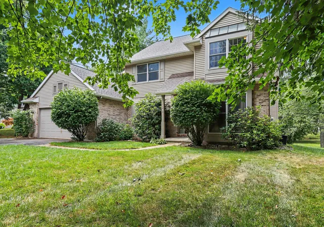 3rd image of 128 Pheasant Run, Battle Creek, MI 49015 | MLS# 65026039371