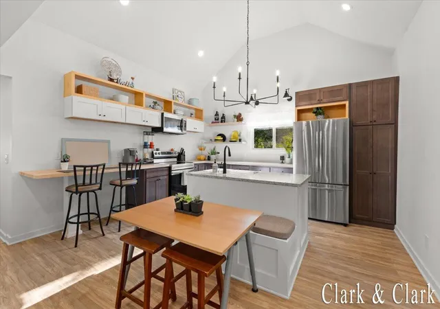 4th image of 536 E Bond St, Hastings, MI 49058 | MLS# 65026039381