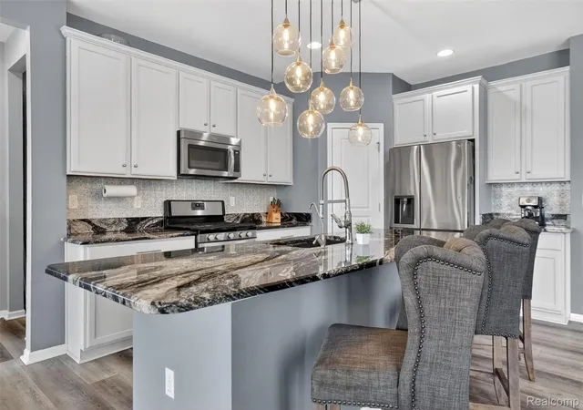 Photo 4 of Single family home for sale at 59371 Peters Barn Dr, South Lyon, MI 48178 | MLS# 20261059361 | Listing updated on 2026-09-16