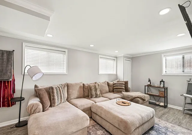 Photo 4 of Single family home for sale at 34211 Viceroy Dr, Sterling Heights, MI 48310 | MLS# 20261059367 | Listing updated on 2026-09-06