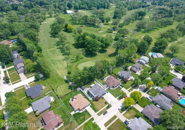 58th image of 34126 Dryden Dr, Sterling Heights, MI 48312 | MLS# 20261059376