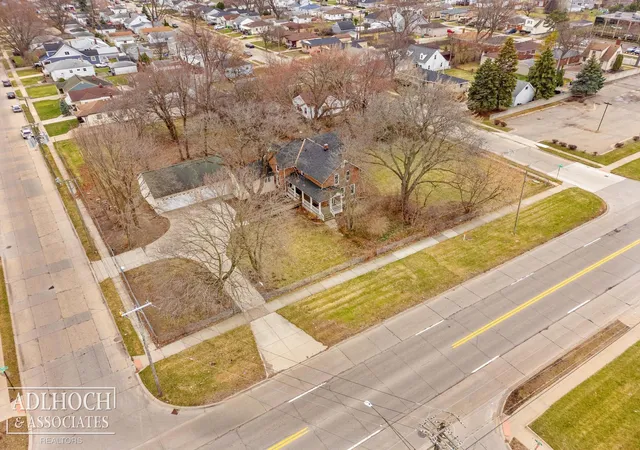 2nd image of 17526 E 10 Mile Rd, Eastpointe, MI 48021 | MLS# 58050216684