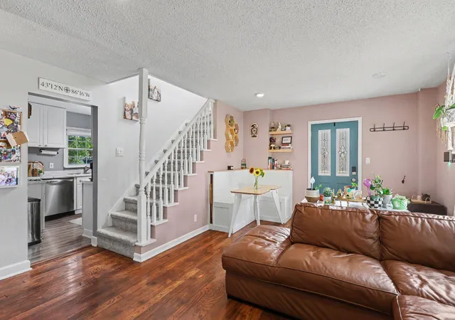Photo 3 of Single family home for sale at 1357 Cornell Rd, Muskegon, MI 49441 | MLS# 71026039409 | Listing updated on 2026-09-16