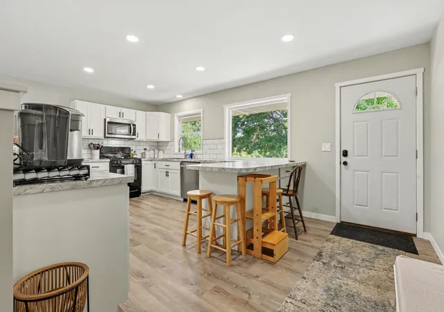 Photo 3 of Single family home for sale at 14370 14 Mile Rd Ne, Greenville, MI 48838 | MLS# 65026039395 | Listing updated on 2026-09-09