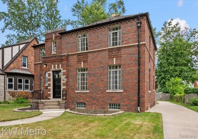 Photo 2 of Single family home for sale at 14554 Woodmont Ave, Detroit, MI 48227 | MLS# 20261059385 | Listing updated on 2026-08-02