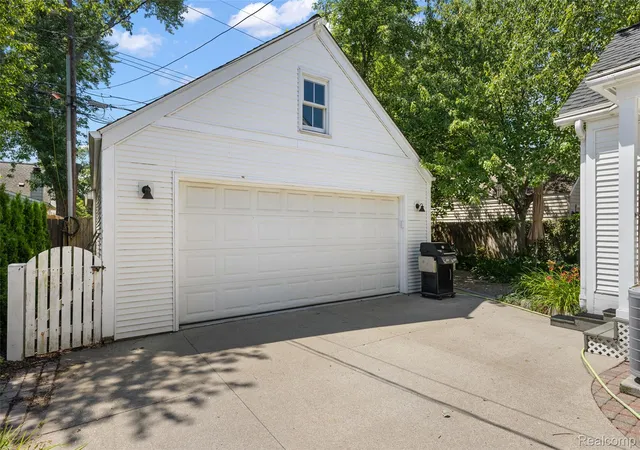 56th image of 1656 Washington Blvd, Birmingham, MI 48009 | MLS# 20261059390