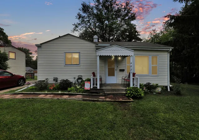 Photo 1 of Single family home for sale at 4627 Lowcroft Ave, Lansing, MI 48910 | MLS# 81026039418 | Listing updated on 2026-09-06