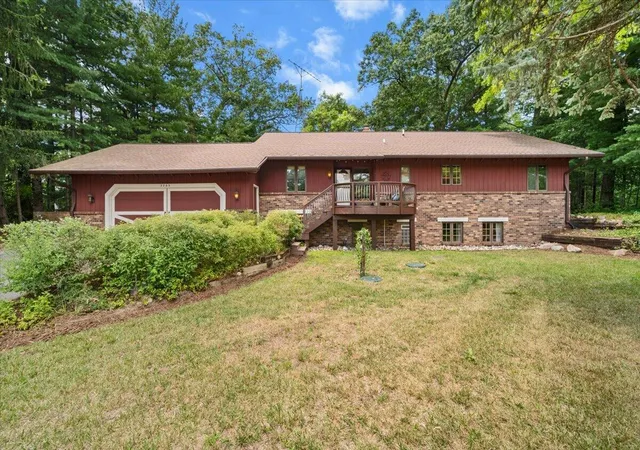 Photo 2 of Single family home for sale at 3365 Wildridge Dr Ne, Grand Rapids, MI 49525 | MLS# 65026039416 | Listing updated on 2026-09-03