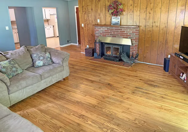 2nd image of 1615 Roger Ave, Benton Harbor, MI 49022 | MLS# 69026039426