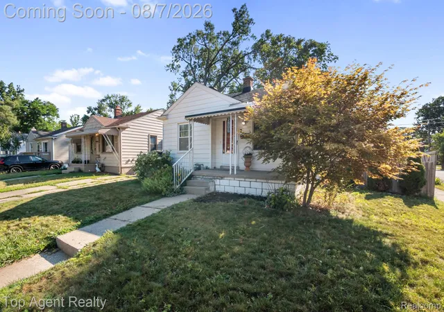 2nd image of 2506 Harris St, Ferndale, MI 48220 | MLS# 20261059427