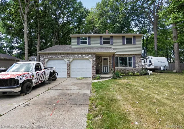 2nd image of 3047 Courtesy Dr, Flint, MI 48506 | MLS# 20261059429