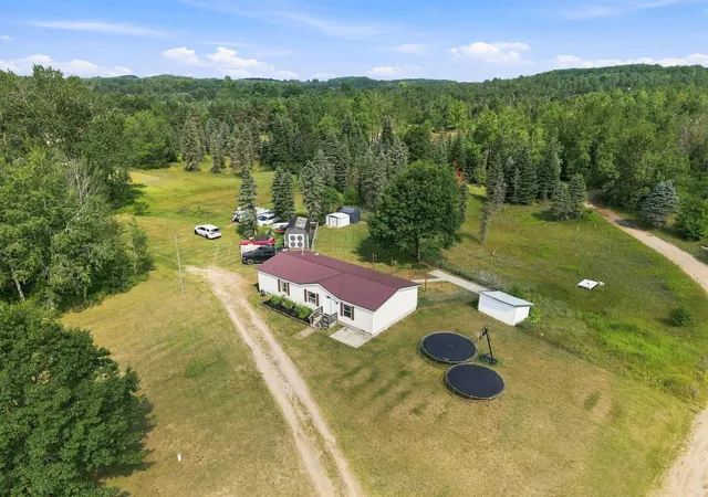 39th image of 6184 Gonyer, Fife Lake, MI 49633 | MLS# 78080071703