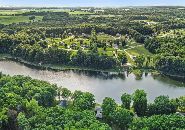 34th image of 6380 Oak Ridge Dr, Jonesville, MI 49250 | MLS# 55026039431