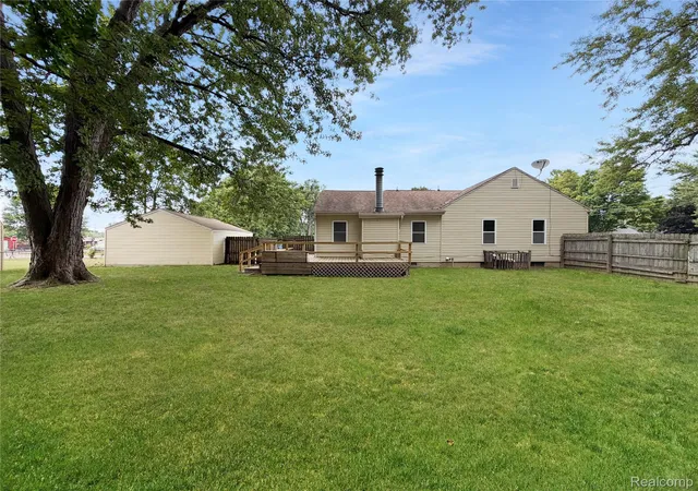 3rd image of 1380 Audrey St, Burton, MI 48509 | MLS# 20261059468