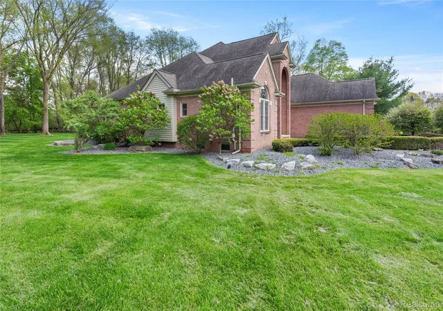 1st image of 1859 Cobble Ct, Brighton, MI 48114 | MLS# 20261059474