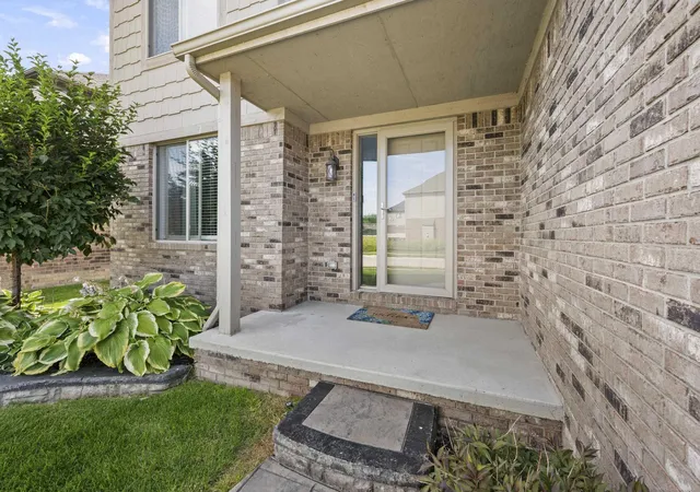 Photo 3 of Single family home for sale at 49570 Manistee Dr, Chesterfield, MI 48047 | MLS# 58050216711 | Listing updated on 2026-08-21