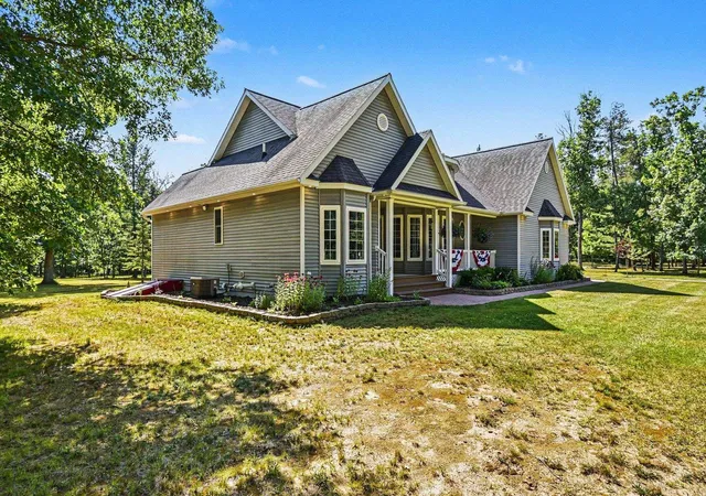 5th image of 6260 Evergreen, Hale, MI 48739 | MLS# 77080071710