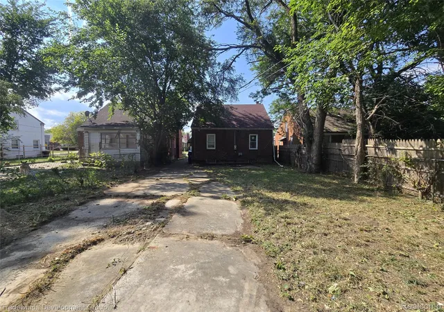 Photo 3 of Single family home for sale at 10742 Balfour Rd, Detroit City Wayne, MI 48224 | MLS# 20261059500 | Listing updated on 2026-08-31