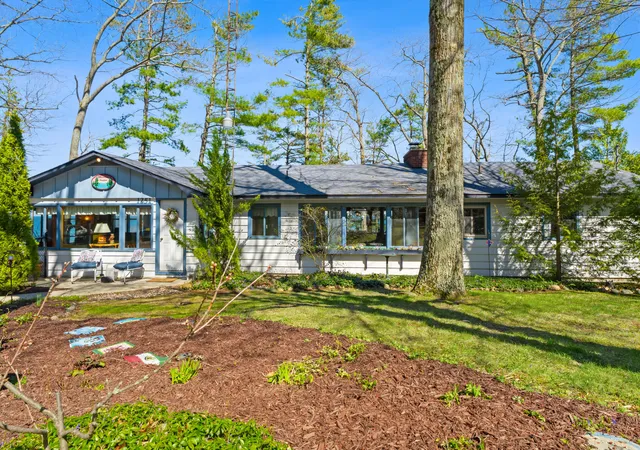 Photo 2 of Single family home for sale at 1251 Crescent Rd, Harrisville, MI 48740 | MLS# 81026039470 | Listing updated on 2026-08-05