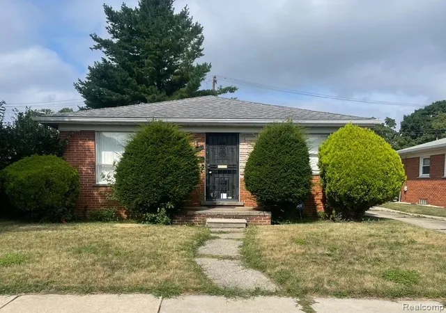 Photo 1 of Single family home for sale at 8841 Wormer, Redford, MI 48239 | MLS# 20261059510 | Listing updated on 2026-09-10