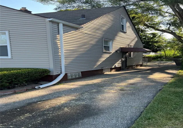 Photo 2 of Single family home for sale at 19354 Anglin St, Detroit, MI 48234 | MLS# 20261059517 | Listing updated on 2026-09-14