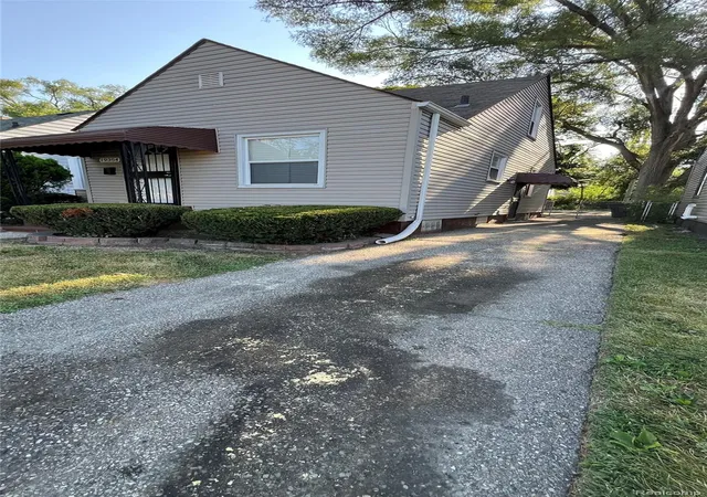 Photo 3 of Single family home for sale at 19354 Anglin St, Detroit, MI 48234 | MLS# 20261059517 | Listing updated on 2026-09-14