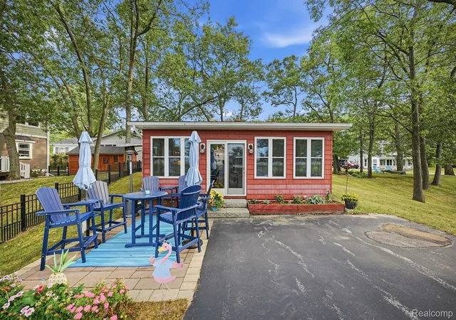 4th image of 4599 Port Austin Rd, Caseville, MI 48725 | MLS# 20261059522