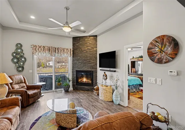 2nd image of 13332 Julie Anne Ct, Fenton, MI 48430 | MLS# 20261059525