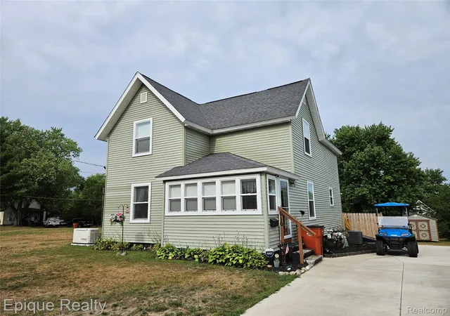 1st image of 616 Crawford St, Belding, MI 48809 | MLS# 20261059537