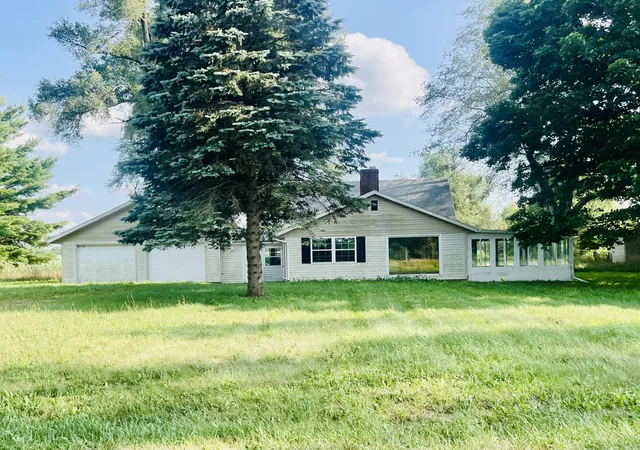 Photo 1 of Single family home for sale at 6015 S Stony Lake Rd, Jackson, MI 49201 | MLS# 55026039523 | Listing updated on 2026-09-17