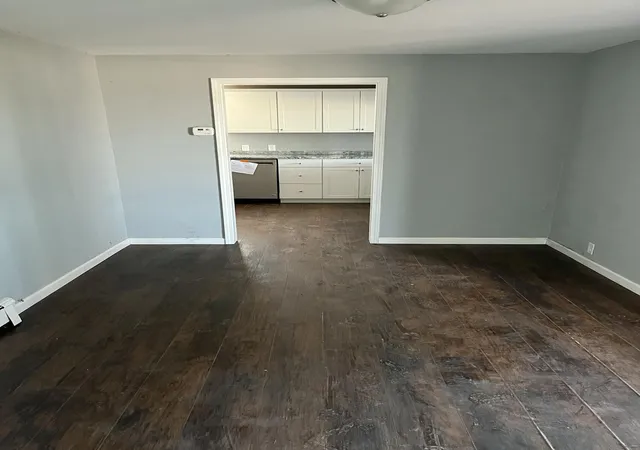 Photo 3 of Single family home for sale at 6015 S Stony Lake Rd, Jackson, MI 49201 | MLS# 55026039523 | Listing updated on 2026-09-17