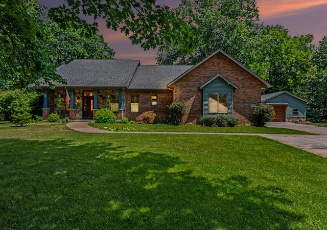 2nd image of 1653 Fairview Dr, Allegan, MI 49010 | MLS# 65026039520